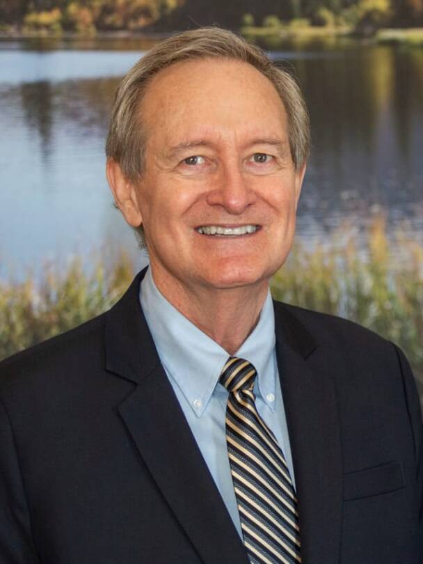 Mike Crapo Net Worth 2026